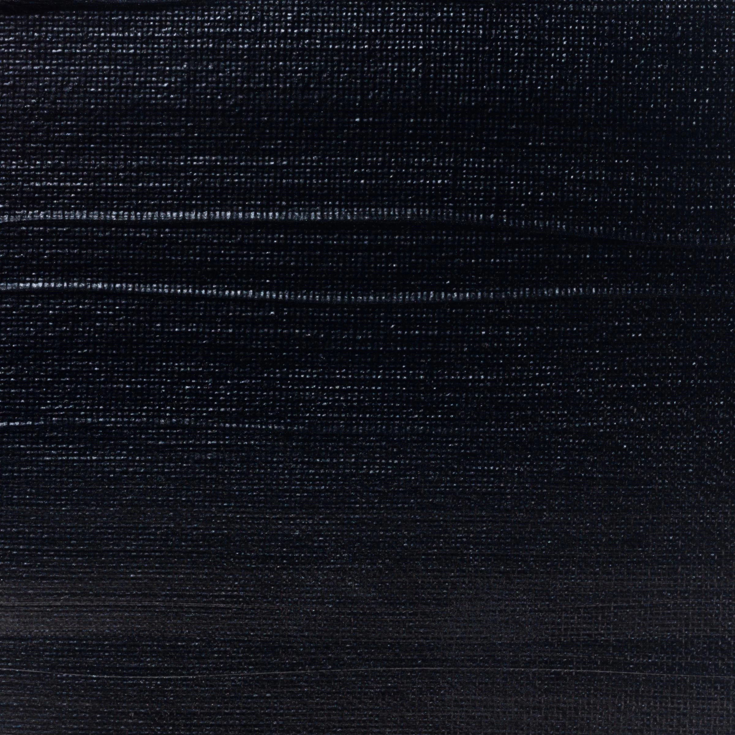 Metallic Black 850