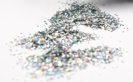 HOLOGRAPHIC SILVER